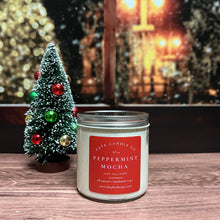 Load image into Gallery viewer, Peppermint Mocha Non-Toxic Candle (Chocolate + Mint) - Fate Beauty 
